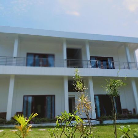 The Local Are Guling Villa Kuta  ภายนอก รูปภาพ