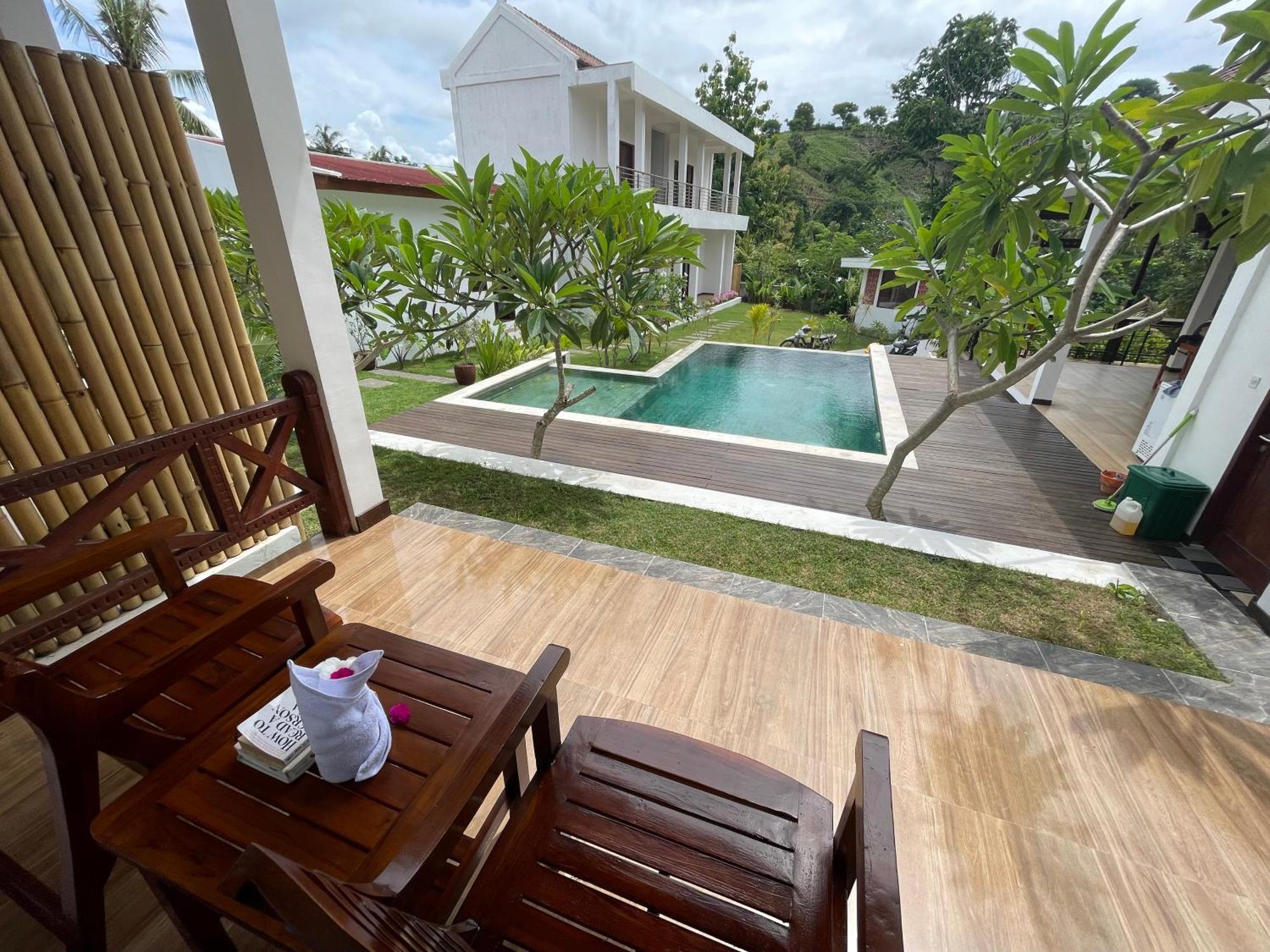 The Local Are Guling Villa Kuta  ภายนอก รูปภาพ